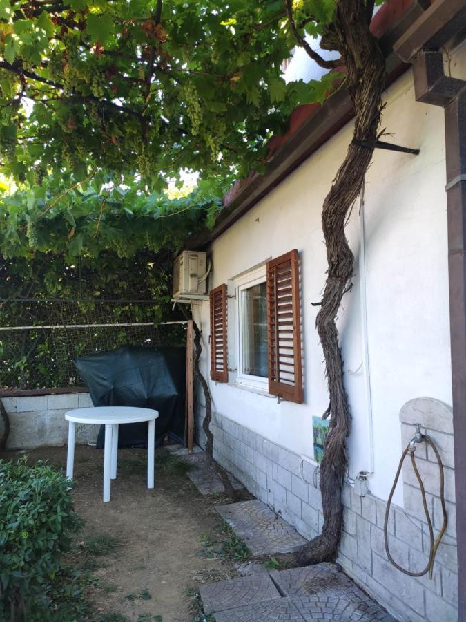 Cute Corner Apartment Koper Exterior photo